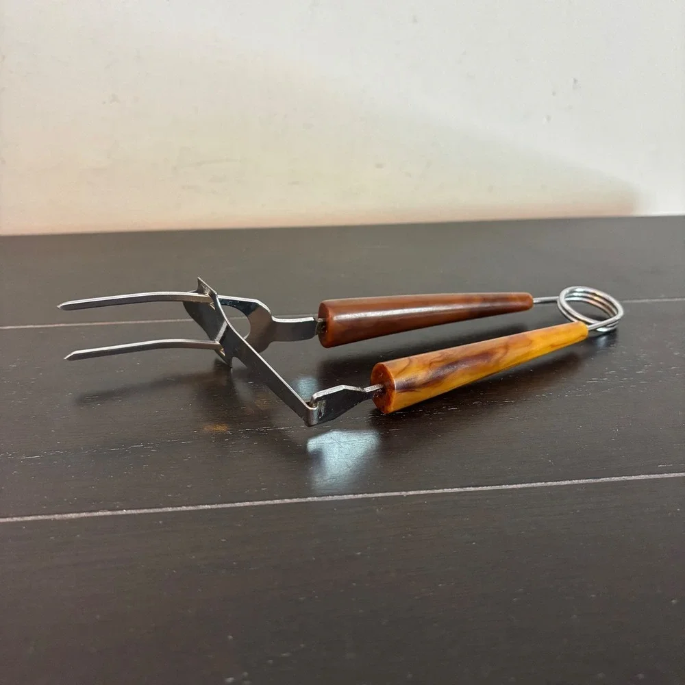 Vintage MCM Spring Action Serving Tongs | Bakelite | Marbled Amber Handles | 9